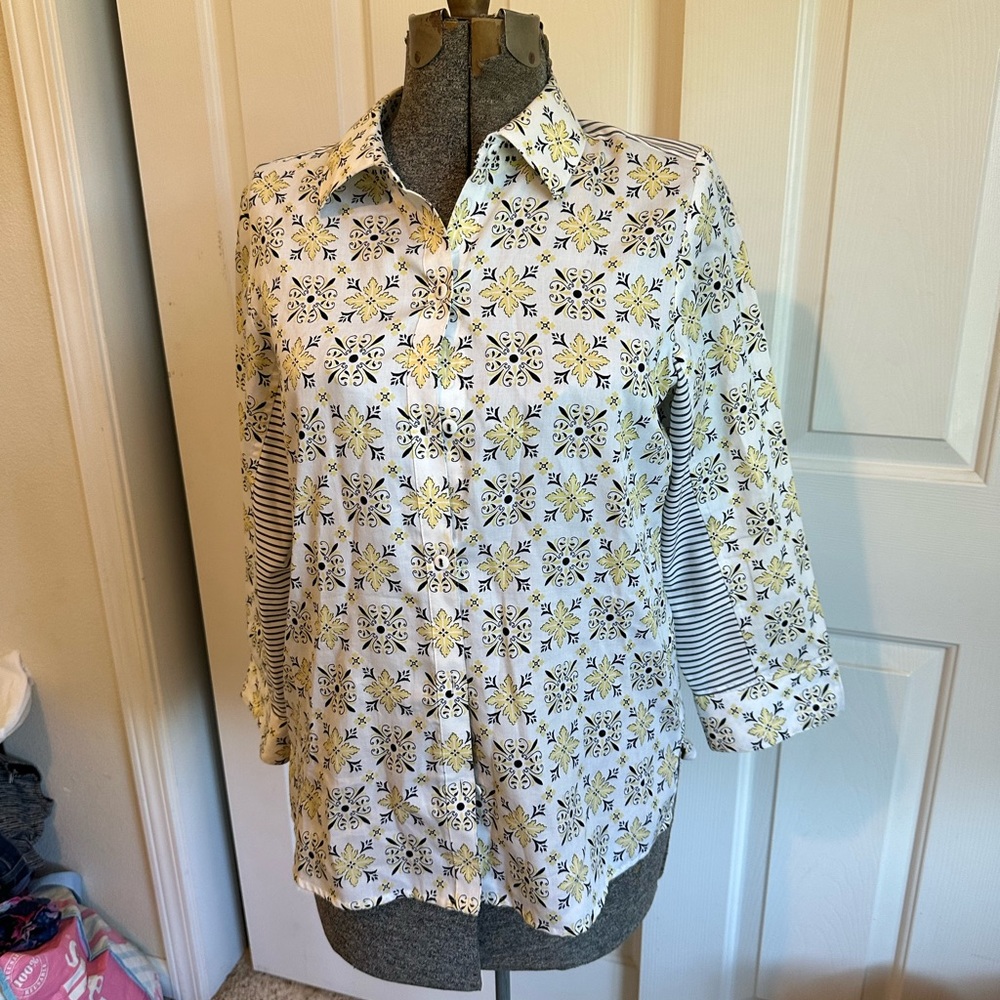 Adorable Womens foxcroft wrinkle free button down